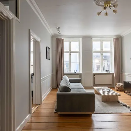 Apartment Charming In Latin Quarter Of Copenhagen