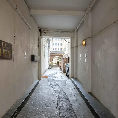 Apartment Charming In Latin Quarter Of Copenhagen