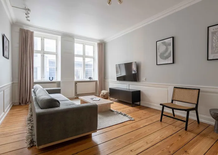 Apartament Charming In Latin Quarter Of *