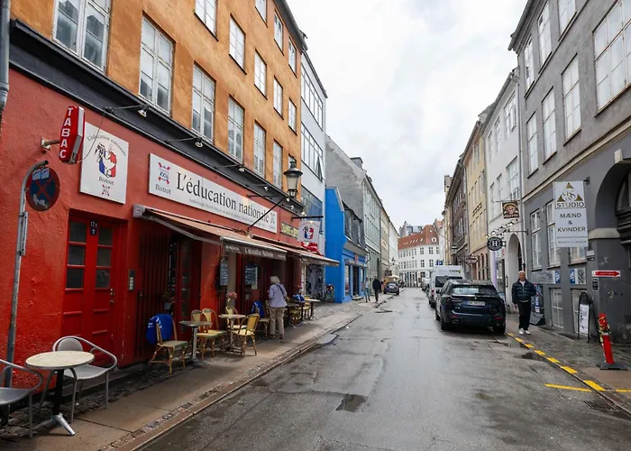 Charming In Latin Quarter Of Apartamento